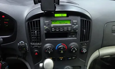 Hyundai Starex
