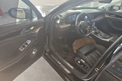 Hongqi H9