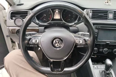 Volkswagen Sagitar