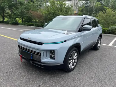 Geely ICON
