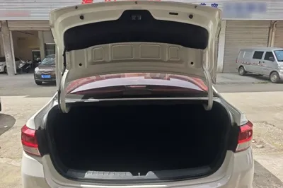 Kia K2