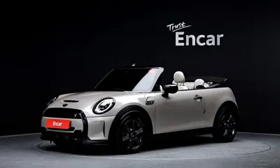 MINI Cooper Convertible