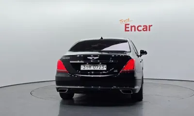 Genesis EQ900