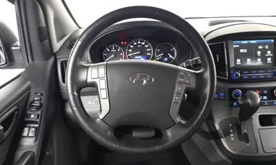 Hyundai Starex