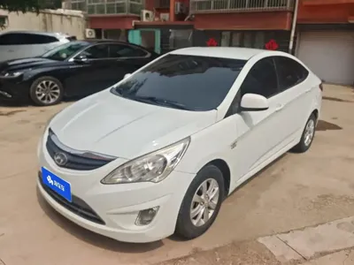Hyundai Verna