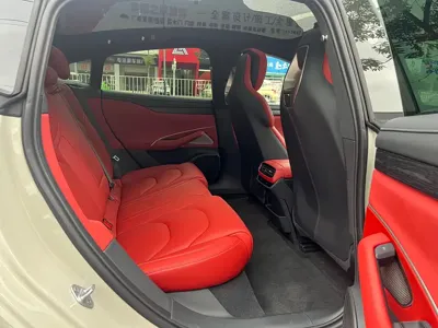 Xiaomi SU7