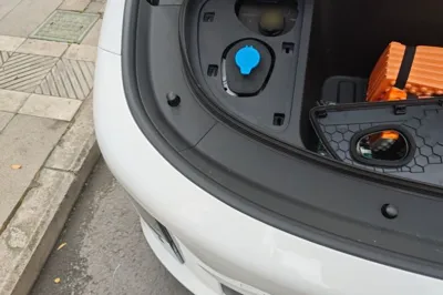 Li Auto Li Auto i6