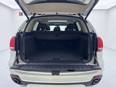BMW X5 (Import)