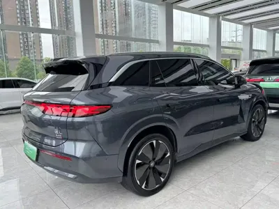 BYD 唐L