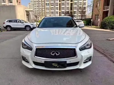 Infiniti Q50L