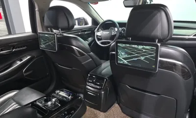 Genesis EQ900