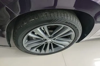 Leapmotor C16