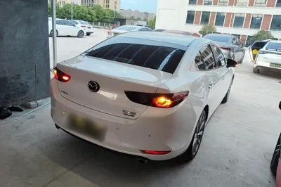 Mazda Mazda 3 Axela