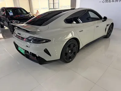Xiaomi SU7