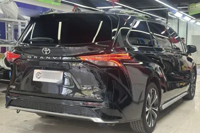 Toyota Granvia