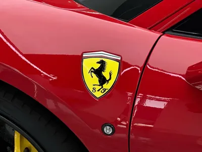 Ferrari F8