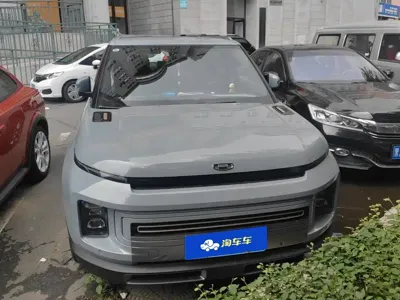Geely ICON