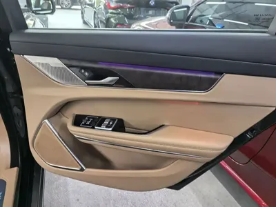 Jaguar XFL