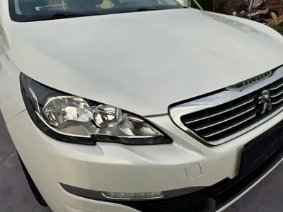 Peugeot 308S
