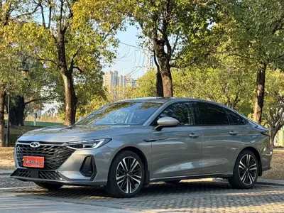 Chery Arrizo 8