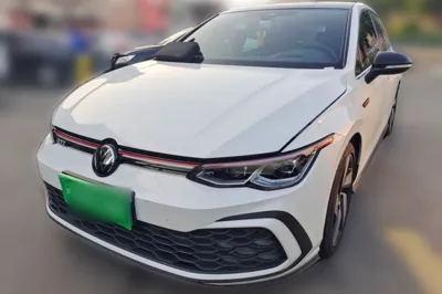 Volkswagen Golf GTI