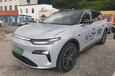 Leapmotor C11