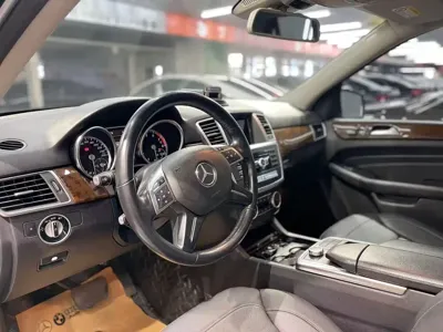 Mercedes-Benz M-Class