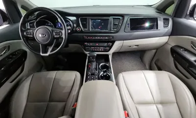 Kia Canival