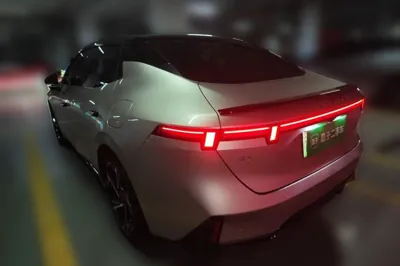 Lynk & Co 07