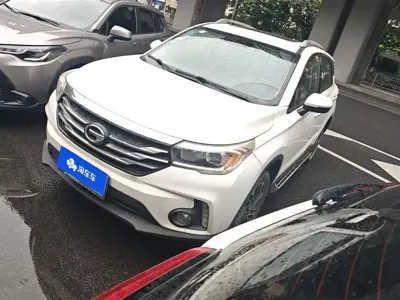 GAC Motor Trumpchi GS4