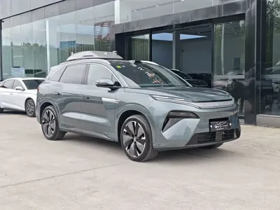 BYD 唐L