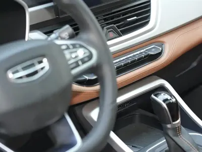 Geely Vision X6