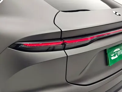 Nio EC6