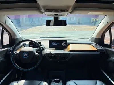 BMW i3 (Import)