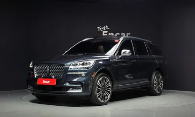 Lincoln Aviator