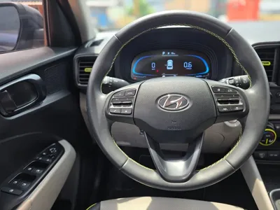 Hyundai Venue