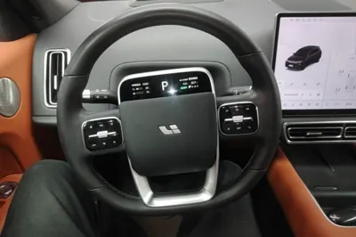 Li Auto L7
