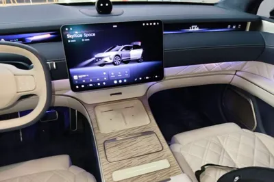 Nio ET9
