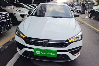 Roewe i5