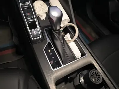 Roewe i5