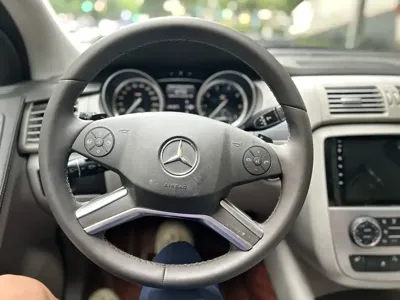 Mercedes-Benz R-Class