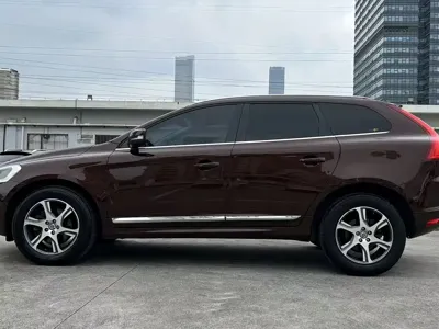 Volvo XC60 (Import)