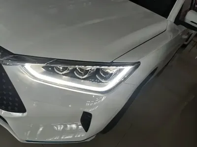 BYD e2