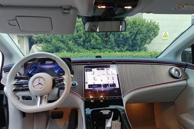 Mercedes-Benz EQE