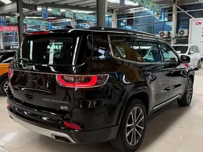 Jeep Grand Commander