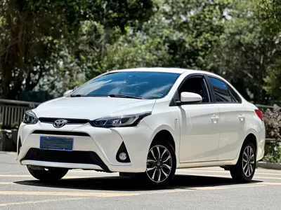 Toyota Yaris L