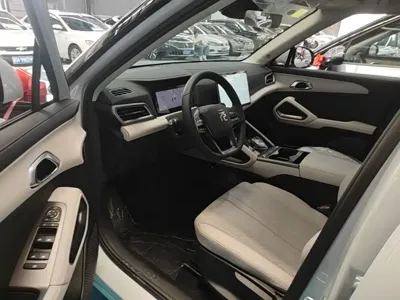 BYD Yuan Up