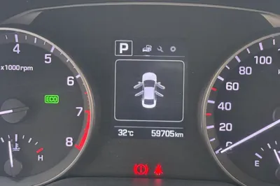 Hyundai Elantra (6th Generation
