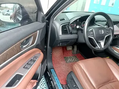 Honda Avancier