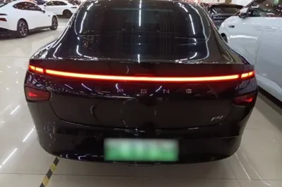 Xpeng P7